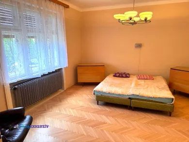 Na predaj 2-izbový dom, 106 m², Lučenec