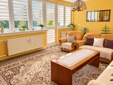 Na predaj 3-izbový byt, 94 m², Liptovský Mikuláš
