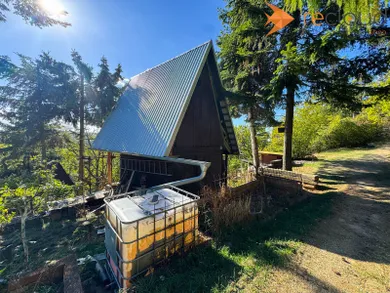 Rekreačné domy na predaj, Hlohovec · €27 900
