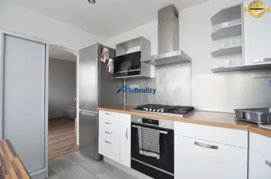 Na predaj 4-izbový byt, 92 m², Zvolen, Gagarinova