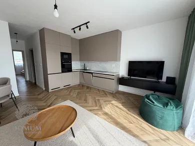 Mieszkania na wynajem, 2-pokojowe, Nové Mesto nad Váhom · €650