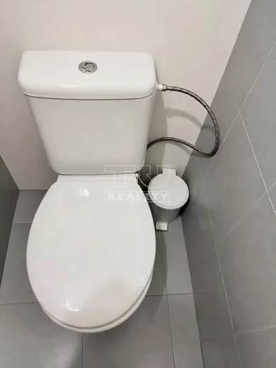 Na predaj byt v Bratislava-Vrakuňa · €199 999 · Čiastočná rekonštrukcia