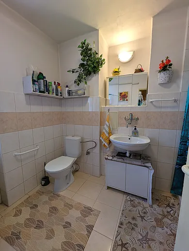 Na predaj 2-izbový byt, 53 m², Rožňava, Zlatá