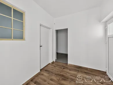 Na predaj komerčné, 117 m², Fiľakovo