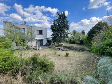 Na predaj dom, 102 m², Bratislava-Nové Mesto, Hlavná