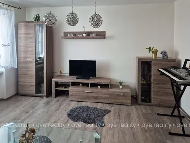 Byty na predaj 3-izbový, Komárno · €87 900