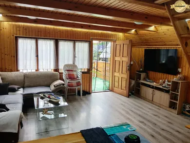 Na predaj 2-izbový rekreačný dom, 43 m², Vinné