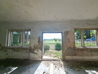 Na predaj dom, Okoličná na Ostrove