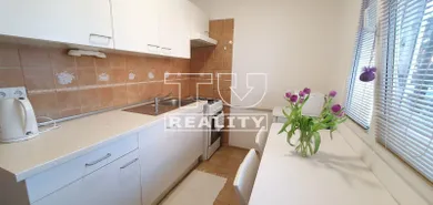 Mieszkania na sprzedaż, 1-pokojowe, Trenčín · €116 990