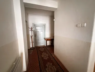 Na predaj dom, 240 m², Klenov