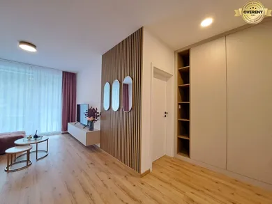 Na prenájom 2-izbový byt, 48 m², Svit, Jilemnického