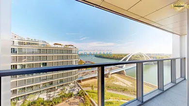 Na prenájom 2-izbový byt, 61 m², Bratislava-Ružinov, Pribinova