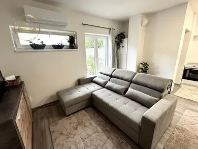 Domy na predaj 2-izbový, Rovinka · €184 000