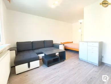 Na prenájom 1-izbový byt, Banská Bystrica
