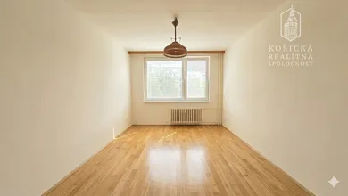 Na predaj 4-izbový byt, 90 m², Moldava nad Bodvou