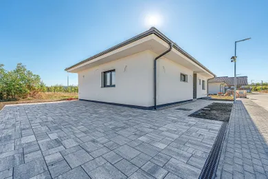 Na predaj dom, 106 m², Veľké Orvište, Obchodná