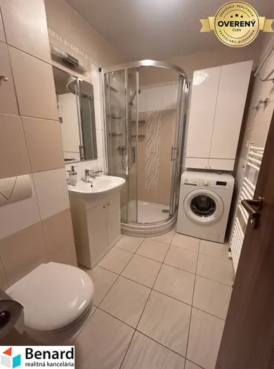 Na predaj 3-izbový byt, Stará Lesná