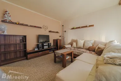 Mieszkania na sprzedaż, 3-pokojowe, Levice · €125 000