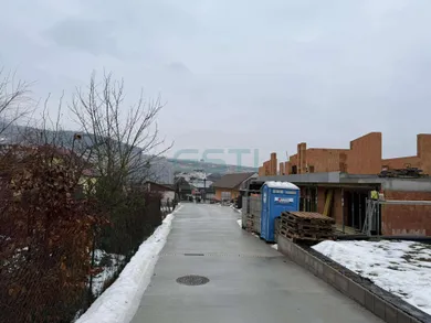 Na predaj 4-izbový dom, 126 m², Višňové