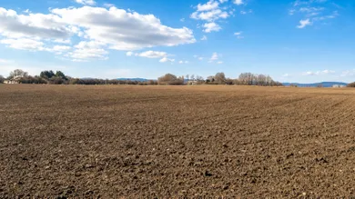 Na predaj pozemok, 172 m², Turčianske Teplice, Prievidzská
