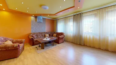 Na predaj 7-izbový dom, 419 m², Kostolné Kračany