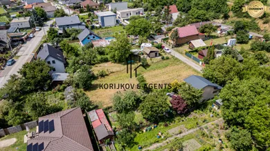 Na predaj pozemok, 399 m², Valaliky, Záhradná