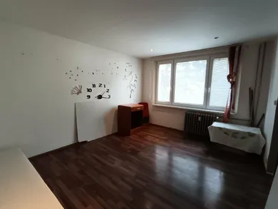 Na predaj 2-izbový byt, 53 m², Tisovec, Daxnerova