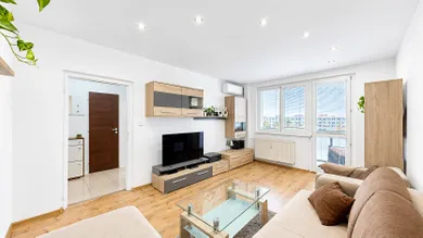 Eladó lakások, 2-szobás, Košice-Západ · €193 900