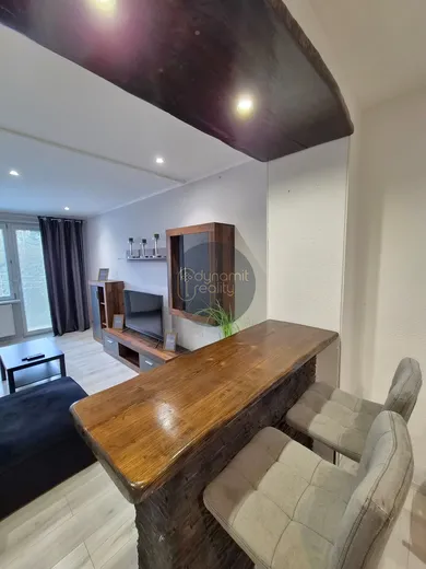 Na prenájom 2-izbový byt, 54 m², Prievidza, Š. Králika