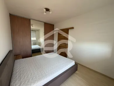 Na prenájom 3-izbový byt, 64 m², Komárno, Generála Klapku