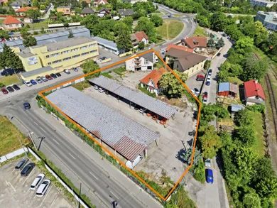 Na predaj objekt, 935 m², Nitra, Staničná