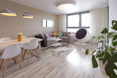 Na predaj 3-izbový byt, 86 m², Bratislava-Ružinov, Plynárenská