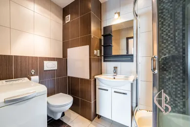 Na predaj 2-izbový byt, 59 m², Banská Bystrica