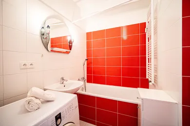 Na predaj 1-izbový byt, 36 m², Pezinok, 1. mája
