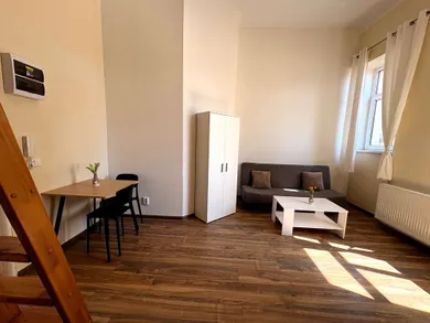 Mieszkania na wynajem, 1-pokojowe, Liptovský Mikuláš · €439
