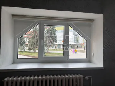 Mieszkania na wynajem, 3-pokojowe, Poprad · €600