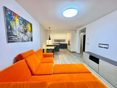 Na prenájom 3-izbový byt, 81 m², Bratislava-Staré Mesto