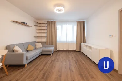 Mieszkania na wynajem, 2-pokojowe, Bratislava-Dúbravka · €775