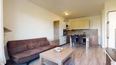 Na prenájom 2-izbový byt, 56 m², Bratislava-Lamač, Hany Ponickej