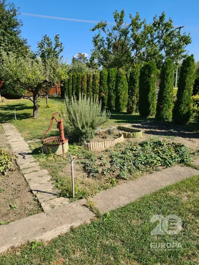 Działki na sprzedaż, Bratislava-Ružinov · €140 000