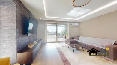 Na predaj 6-izbový dom, 209 m², Nitra, Hornozoborská