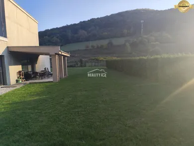 Na predaj 4-izbový dom, 49 m², Omšenie