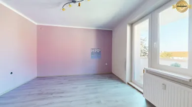 Na predaj 3-izbový byt, 67 m², Holíč, M. Nešpora