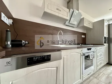 Mieszkania na sprzedaż, 3-pokojowe, Košice-Nad jazerom · €243 000