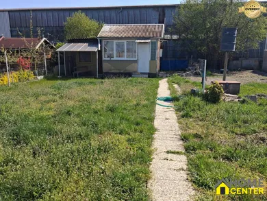 Na predaj pozemok, 35 m², Komárno, Orechový rad