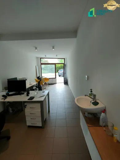 Na prenájom komerčné, 24 m², Žilina, Andreja Kmeťa