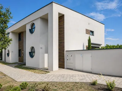 Na predaj 3-izbový byt, 74 m², Dunajská Streda