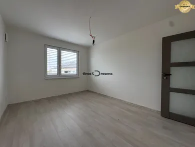 Na predaj dom v Levice · €330 000 · Novostavba