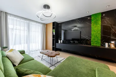 Na predaj 2-izbový byt, 110 m², Košice-Dargovských hrdinov, Na hore