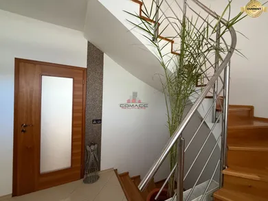 Na predaj 5-izbový dom, 208 m², Piešťany, J. Záborského